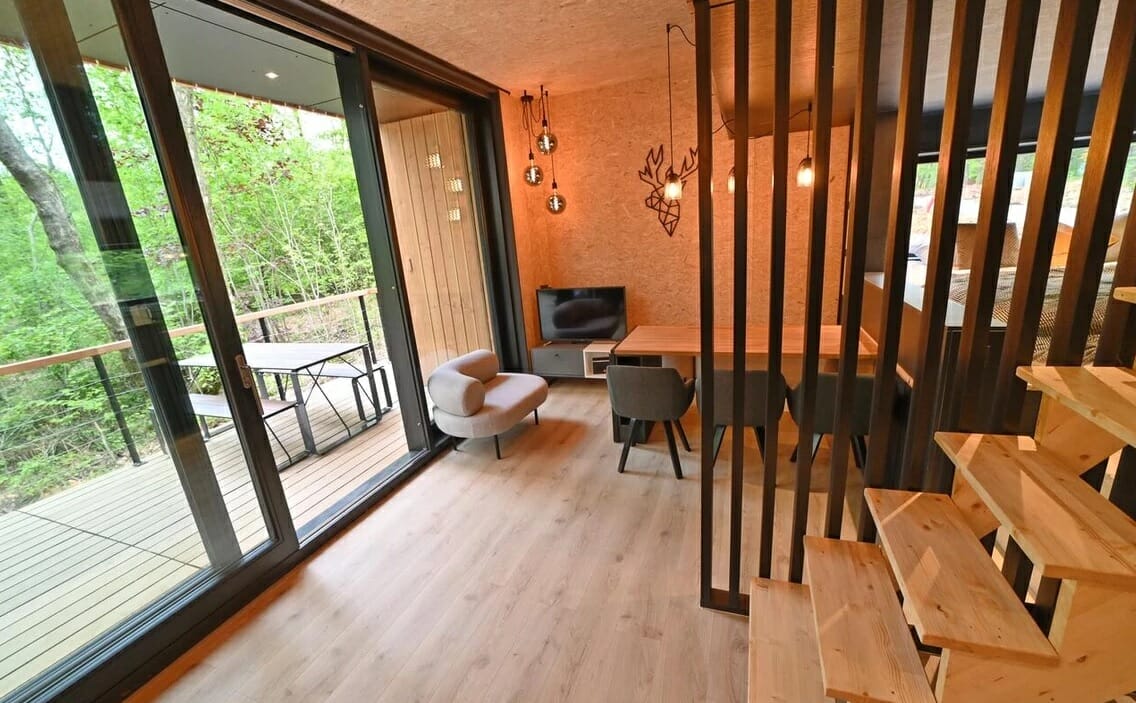 Maison en bois confortable et design - Forestcube